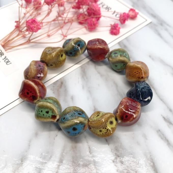 Ethnischer Stil Herzverkauf Hochtemperatur Blumenglas Farbiges Keramikglas Keramikarmband Retro Multi-Style Gemaltes Armband
